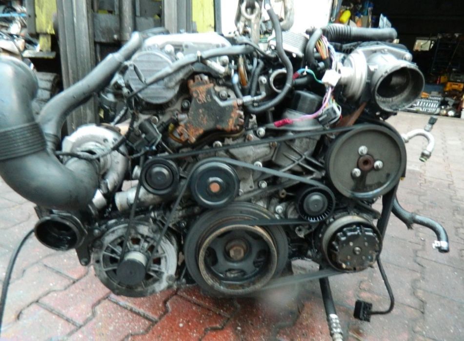 Двигатель мотор Mercedes ОМ611  2.2cdi