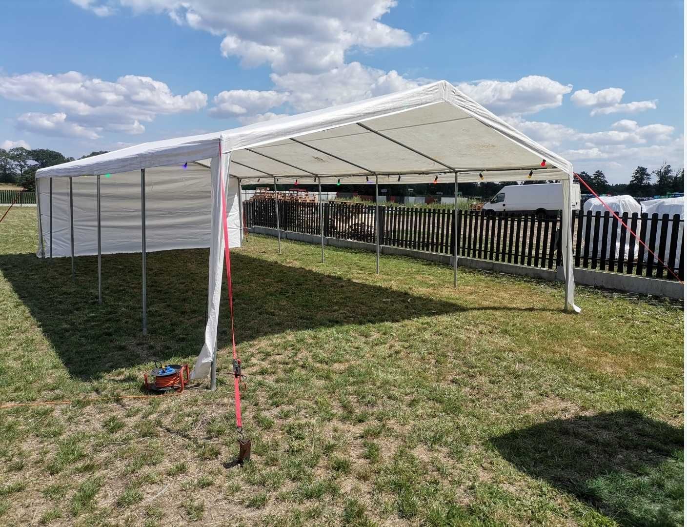 Namiot 5m na 10m Scena 5m na 5m. Nagłośnienie