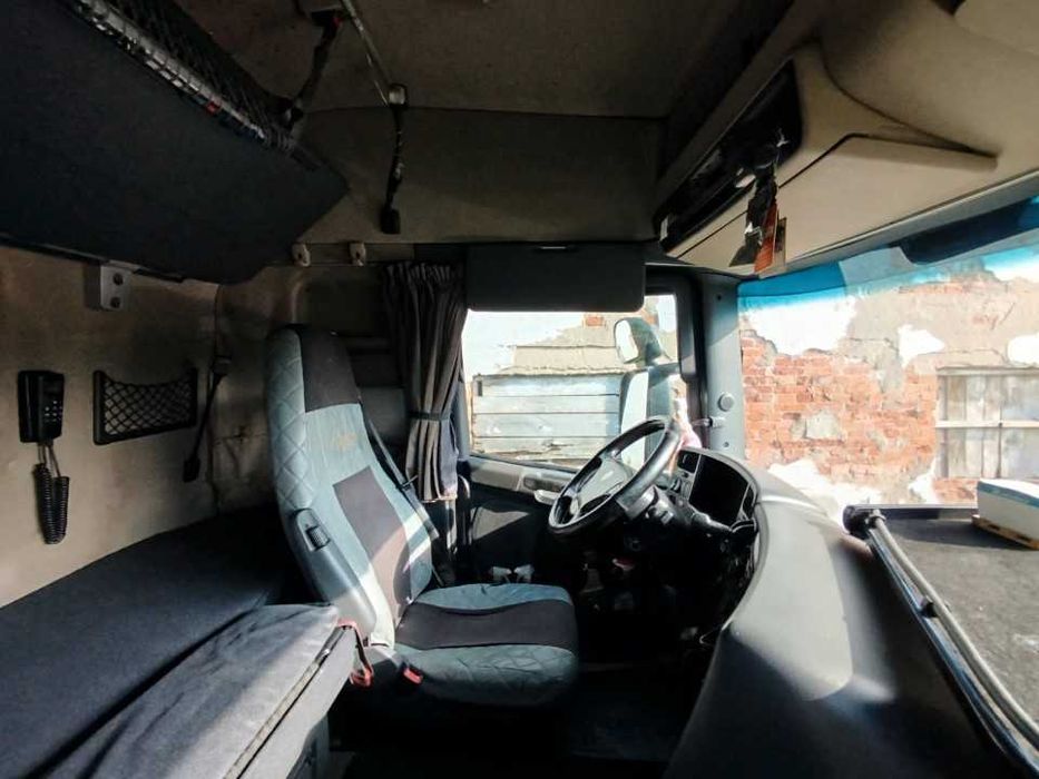 Ciągnik siodłowy Scania R420