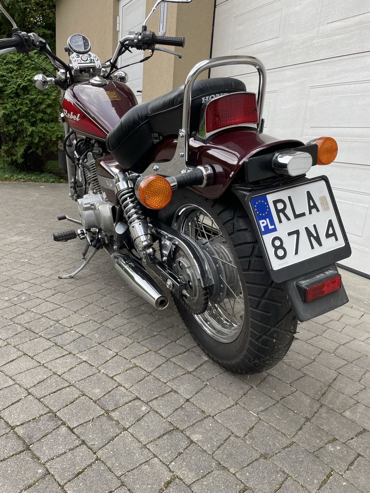 Honda CA 125 Rebel