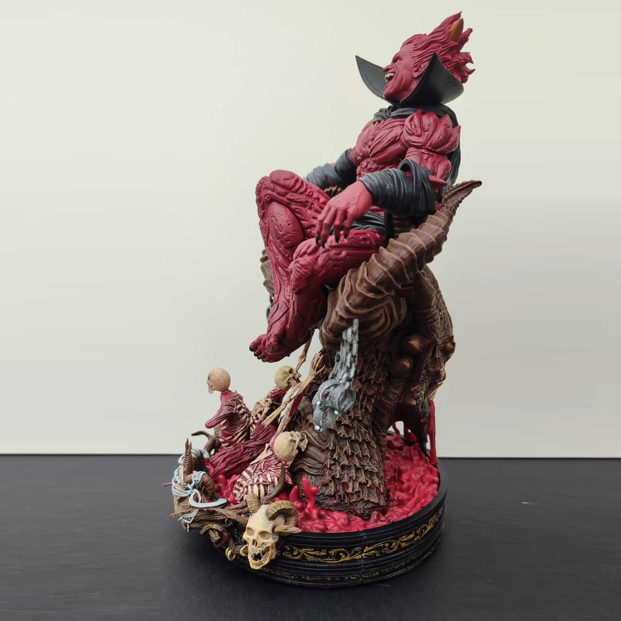 Escultura / Figura do Demónio Mephisto da Marvel