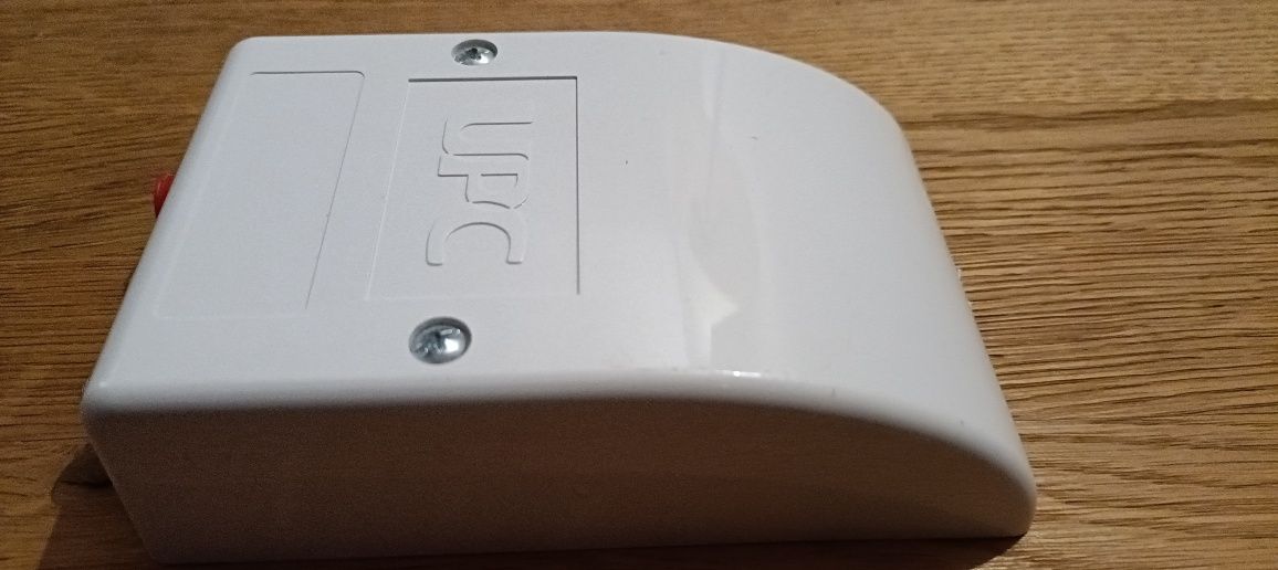 Rozdzielacz sygnału UPC prawie nowy