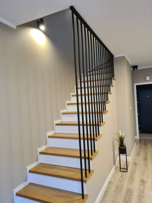 Schody z drewna schody na beton schody na konstrukcji stalowej schody