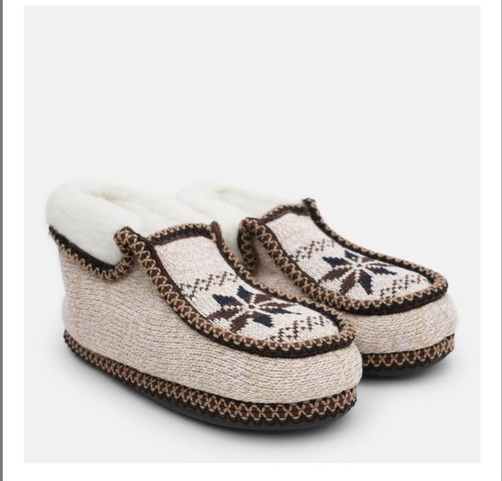 Жіночі домашні капці-чобітки утеплені із закритим носком