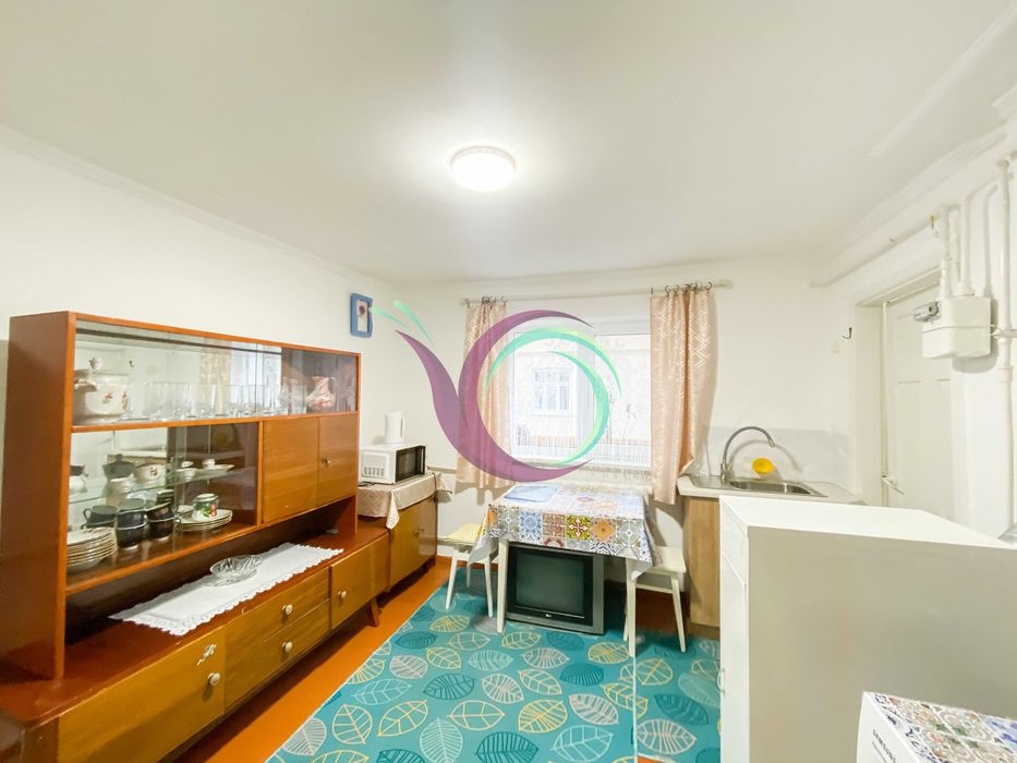 Частина будинку з ремонтом і/о опаленням по вул. Конструкторів, Вишків