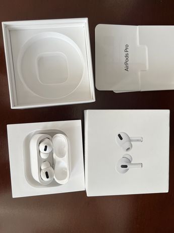 Słuchawki AirPods Pro Apple