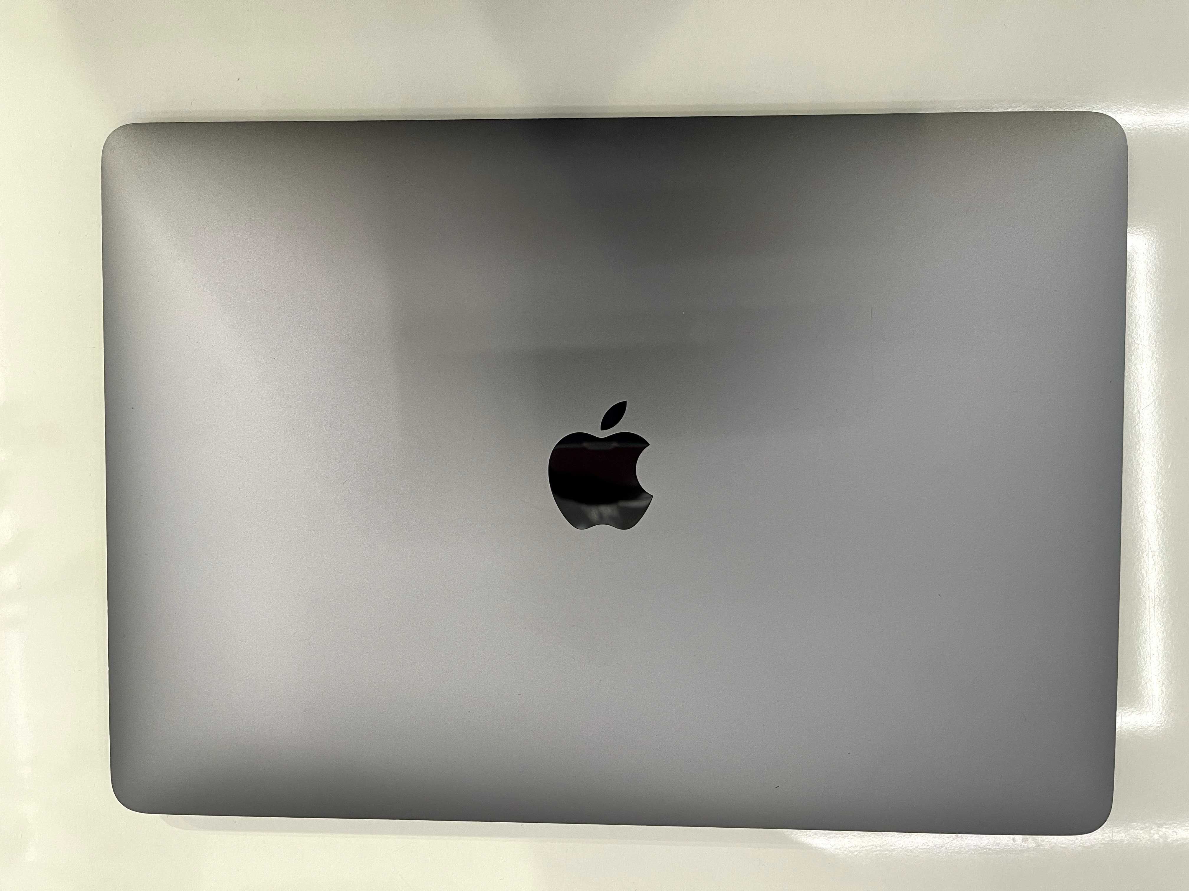 MacBook Pro 2020 13,3 / i5 / 16GB / 512GB / Gwiezdna szarość /Warszawa