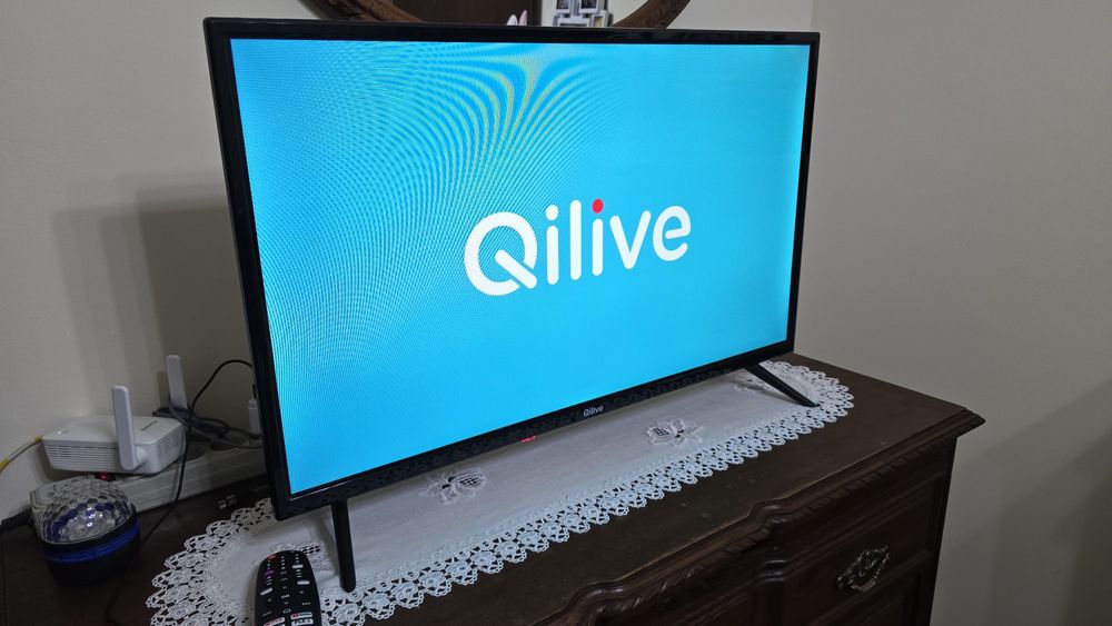 Vendo televisão smart TV 32"