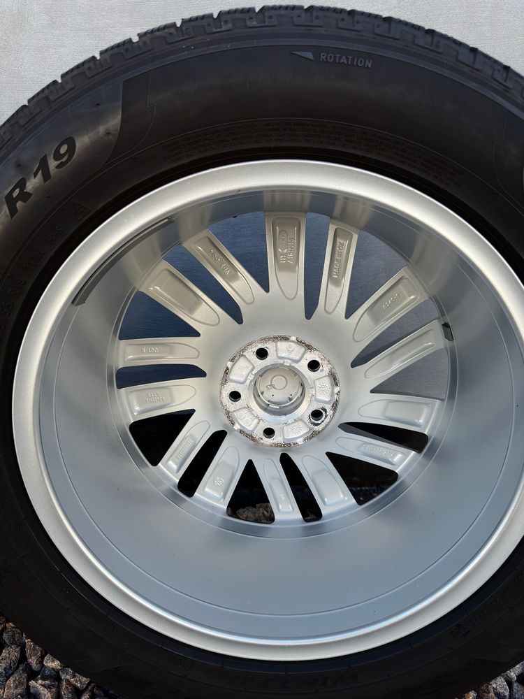 Колеса Volkswagen Touareg 3 R19 5/112/19 Диски VW 19 255/55/19