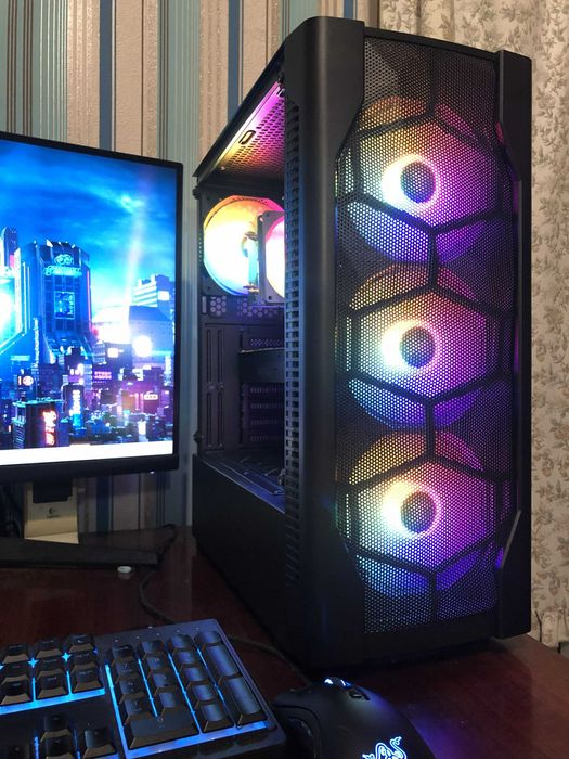 Игровой ПК Intel i7/16Gb/GTX1070/SSD500 системный блок компьютер