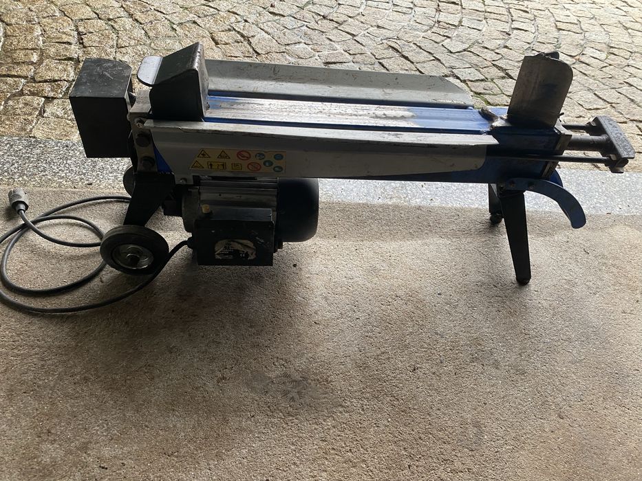 Rachador eletrico horizontal