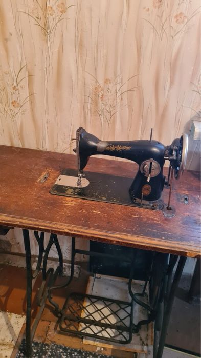 Швейна машина