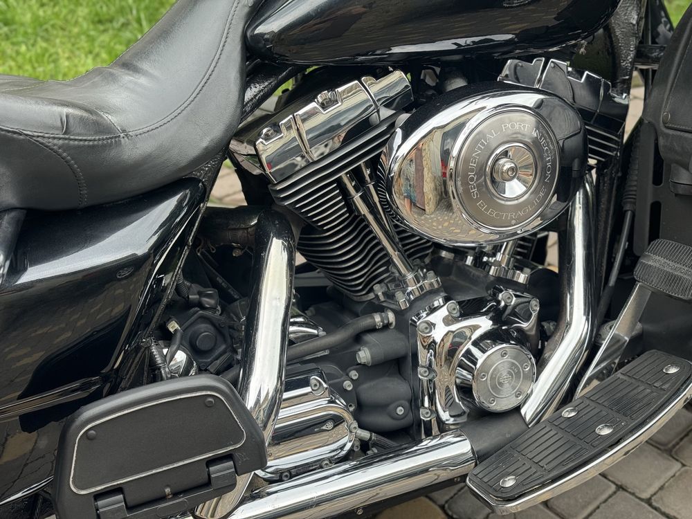 Harley Davidson Electra Glide FLHTCUI