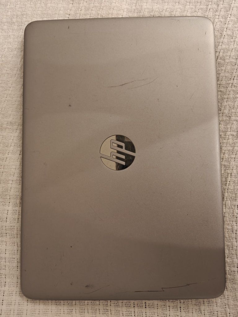 Laptop HP elitebook 840 G4 + stacja dokująca