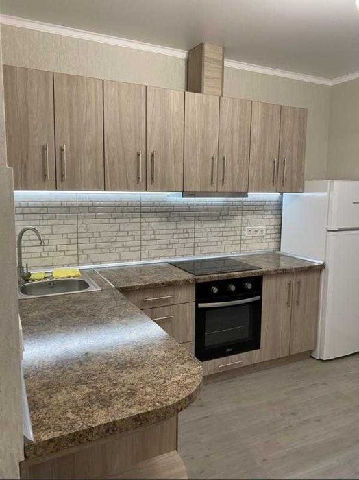 Продам 1-кімнатну квартиру в ЖК “Вернісаж” на Таїрова!