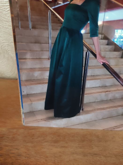 Вечірня сукня з  сатину