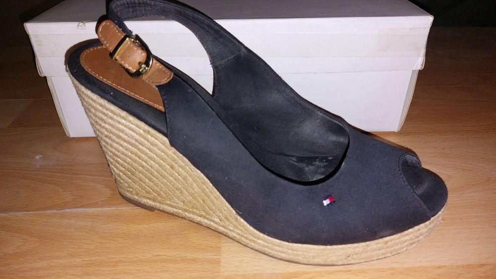 Tommy Hilfiger Elena R.42 espadryle sandałki na koturnie