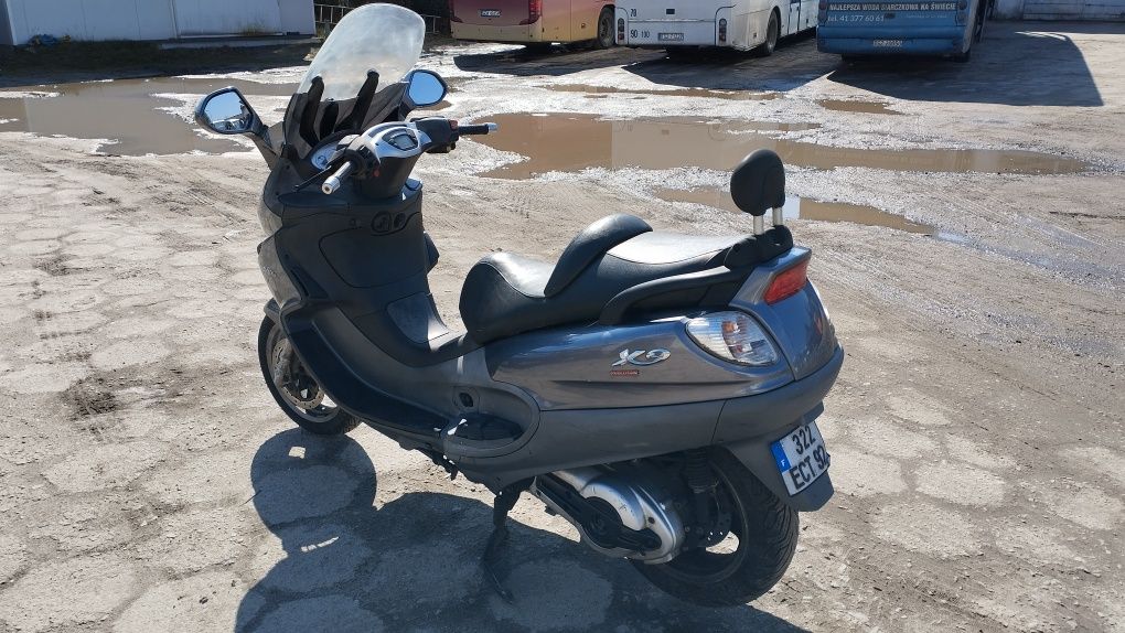 Piaggio X9 500 Evolution z 2004r