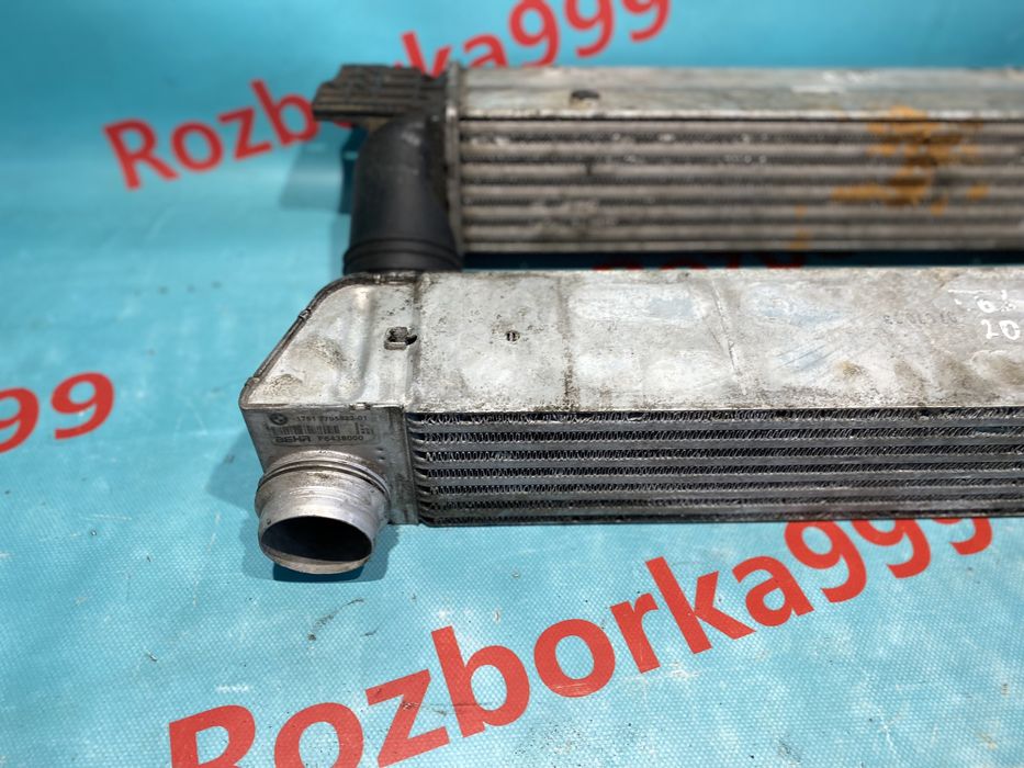 Інтеркулер BMW E60 2.0 E90 320 520 m47 n47 радіатор БМВ