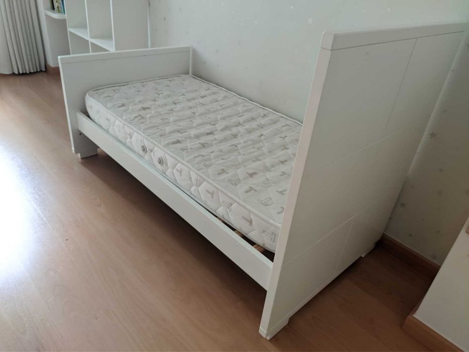 Cama de criança evolutiva TRAMA Chocolate + Colchão viscoelástico