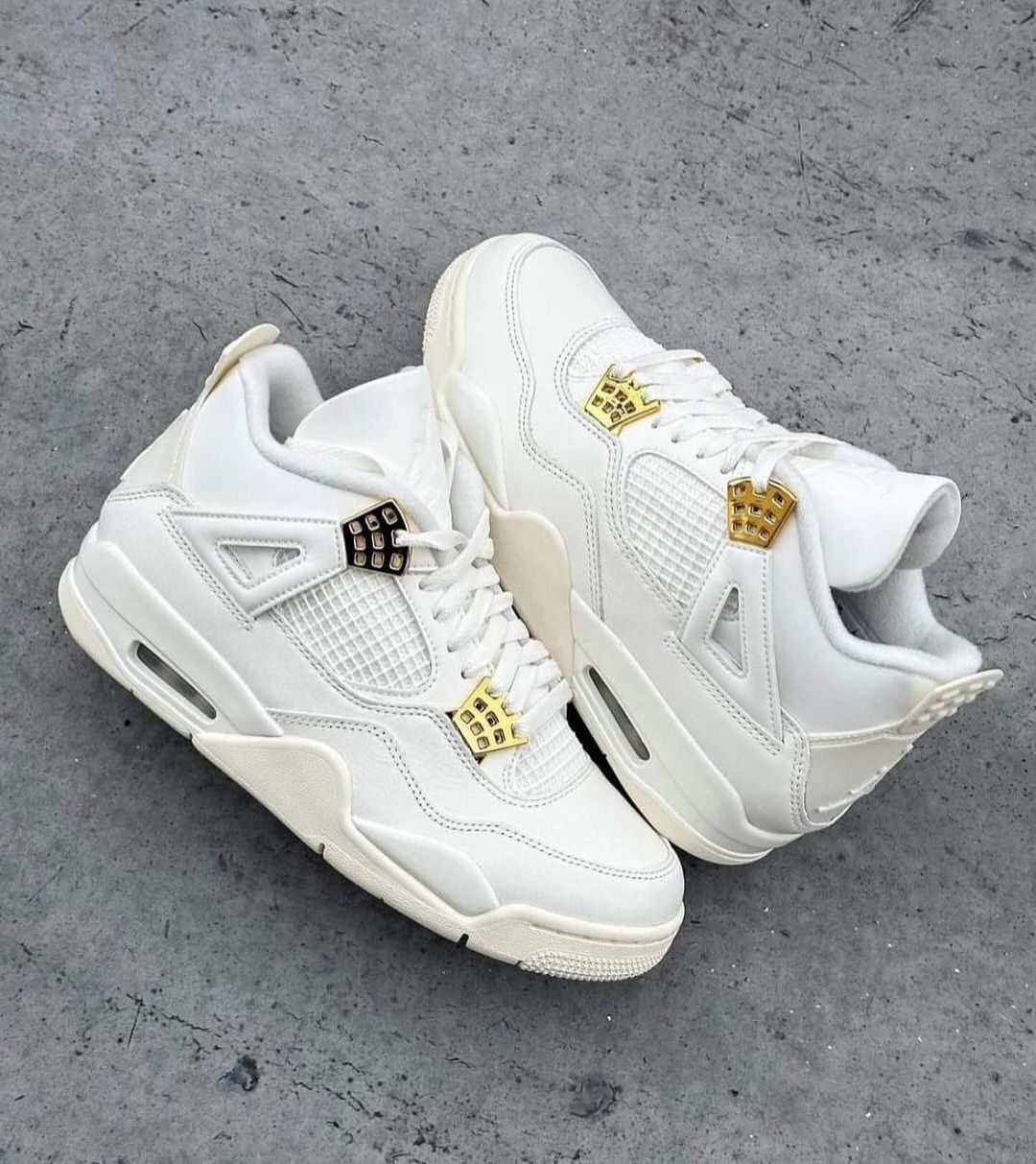 Air Jordan 4 Retro White & Gold  36.5