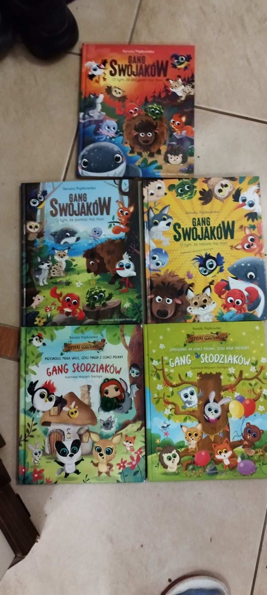 Książki gang fajniakow , słodzików, swojakow