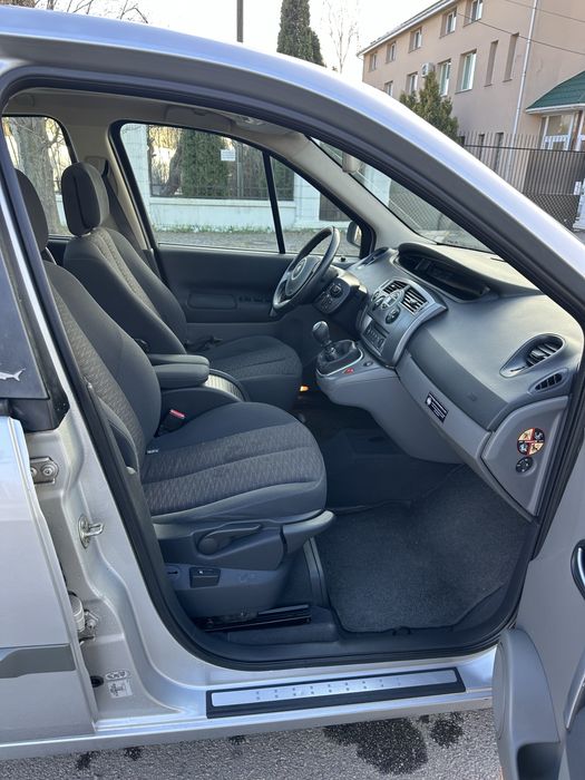 Renault Scenic 2