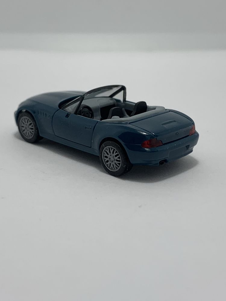 BMW Z3 da Herpa escala 1/87