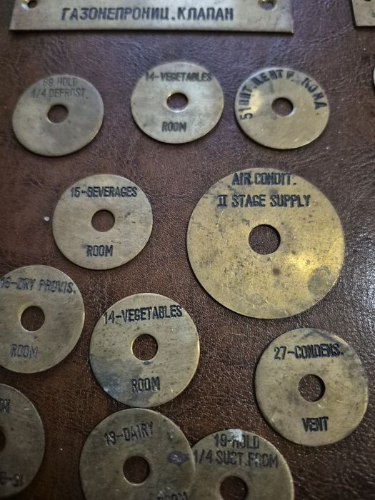 Zestaw blaszek Rosjia Niemcy mosiądz