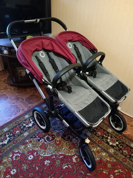 коляска bugabo для двойнят.