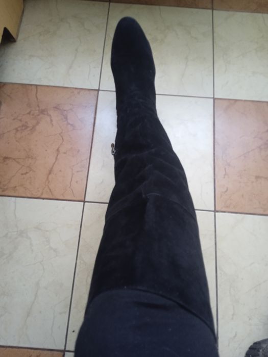 Замшеві ботіорти