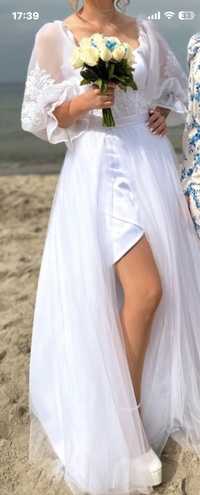 Suknia ślubna 2w1 z odpinanym tiulem