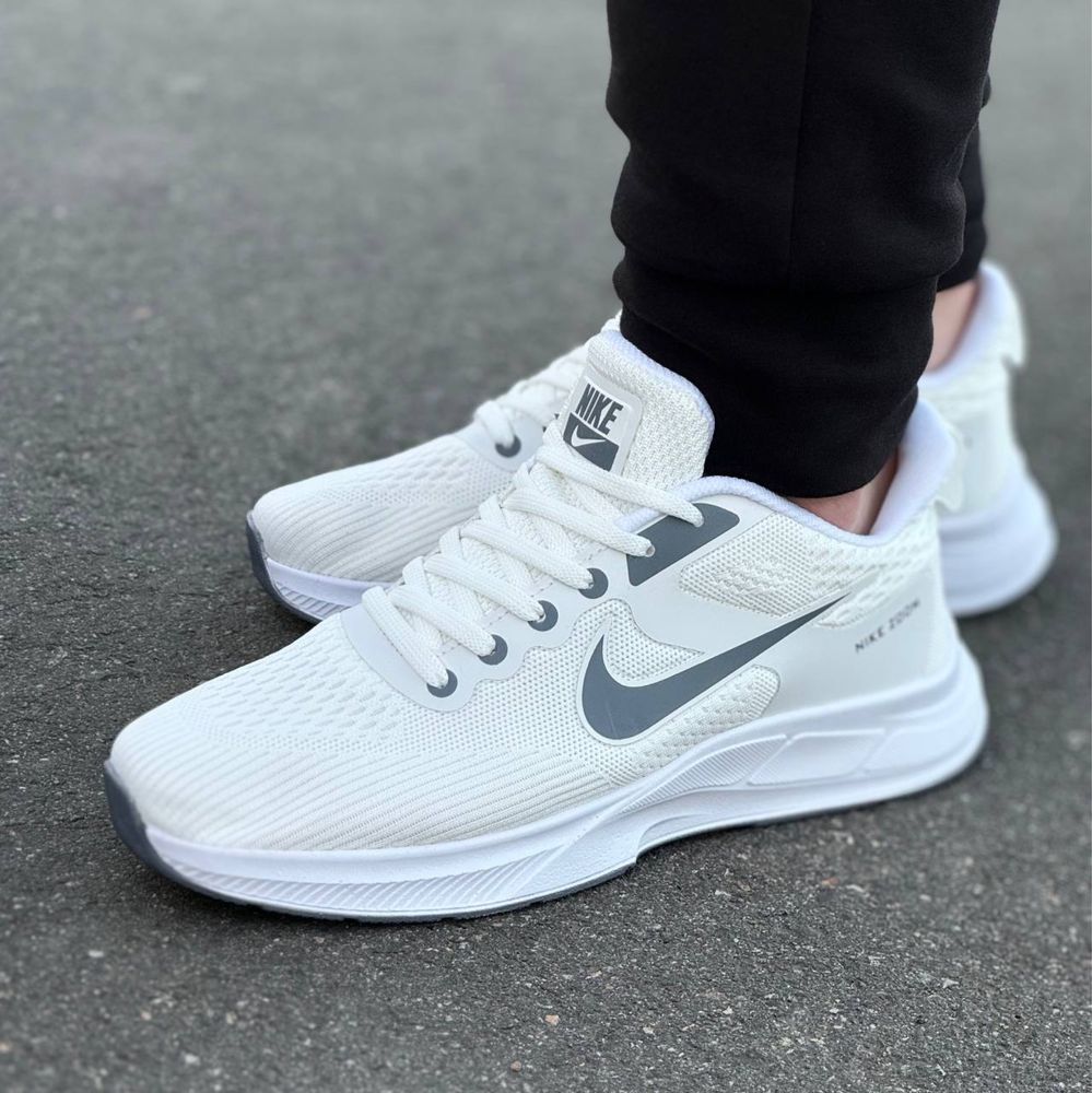 Чоловічі Кросівки Найк білі NIKE white sport 40-44 рм.