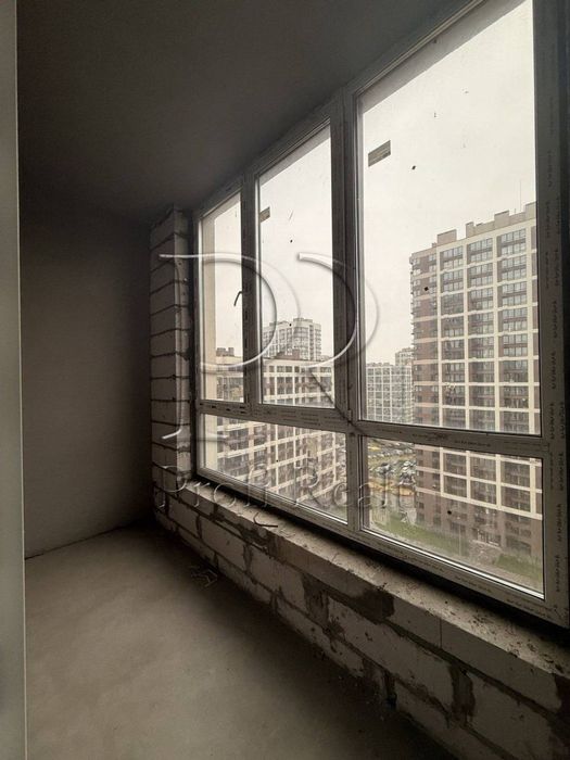 Продаж 4 кімн. квартири ЖК Варшавський/Родини Крістерів/Ретровіль