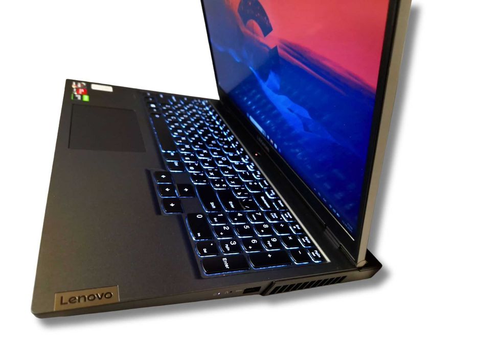 Lenovo legion 5 120 Гц Ryzen 5 4600H 16/512 GTX 1650 Ti Ігровий
