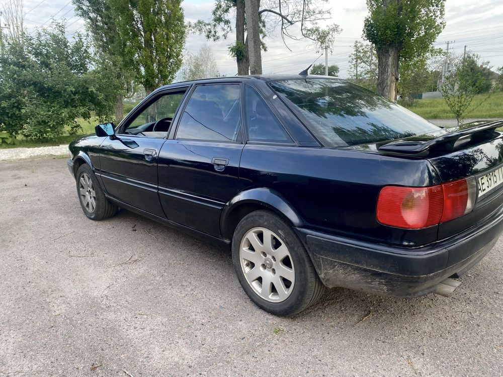 Audi 80 b4     Ауди 80 б4.  Audi80b4