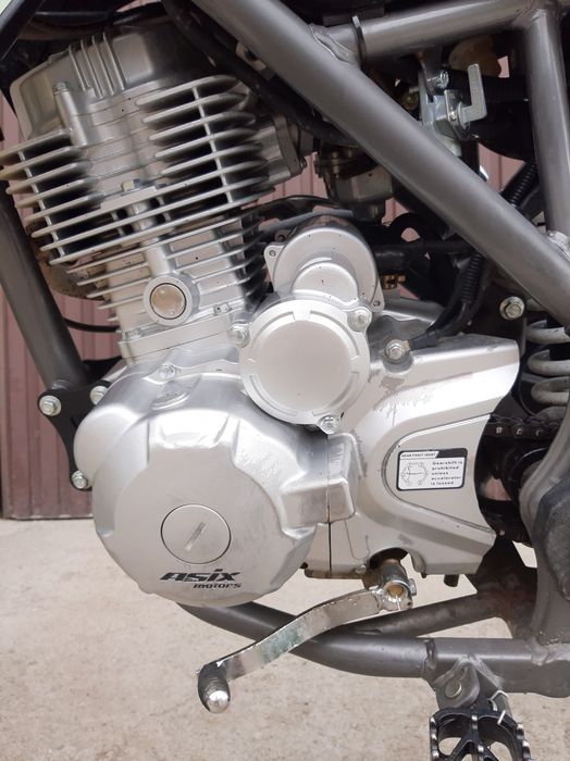 Asix Defender 150
