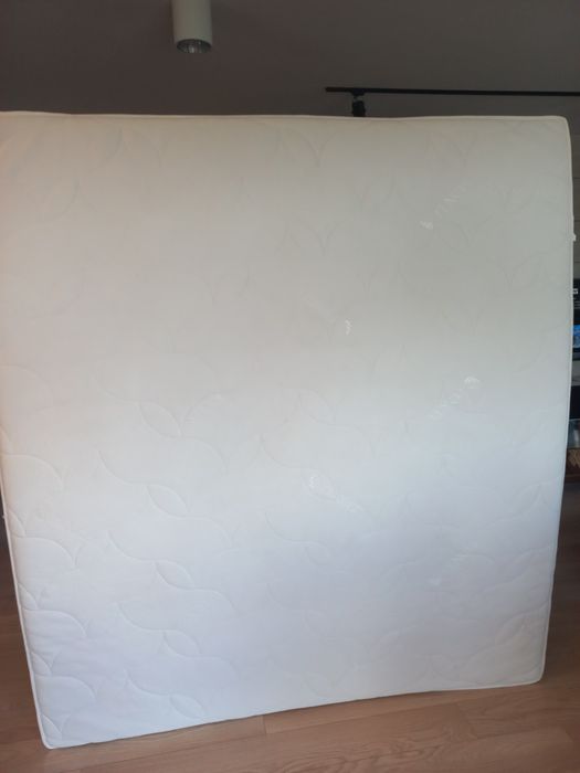 Materac Hilding 180x200