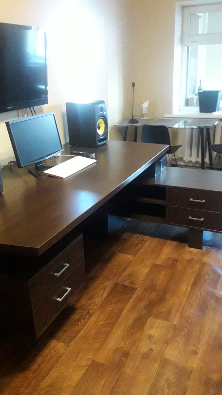 Продам стол офисный дом кабинет
