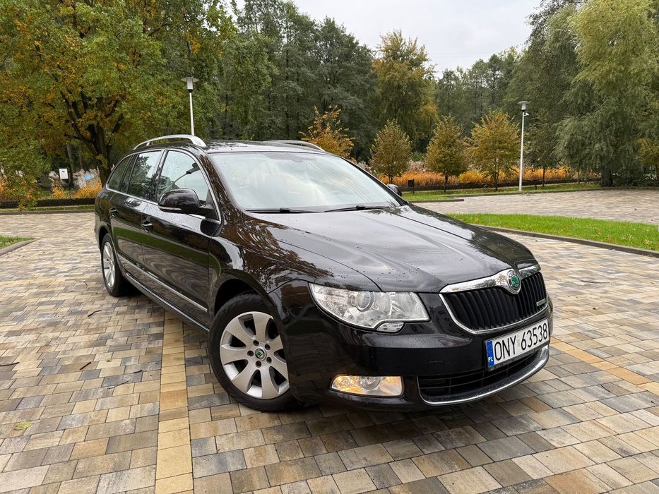 Skoda Superb Diesel/Manual/niski przebieg/Serwis
