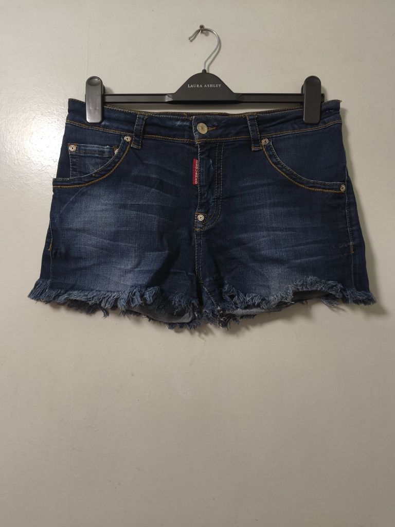 Джинсовые шорты Dsquared p 28