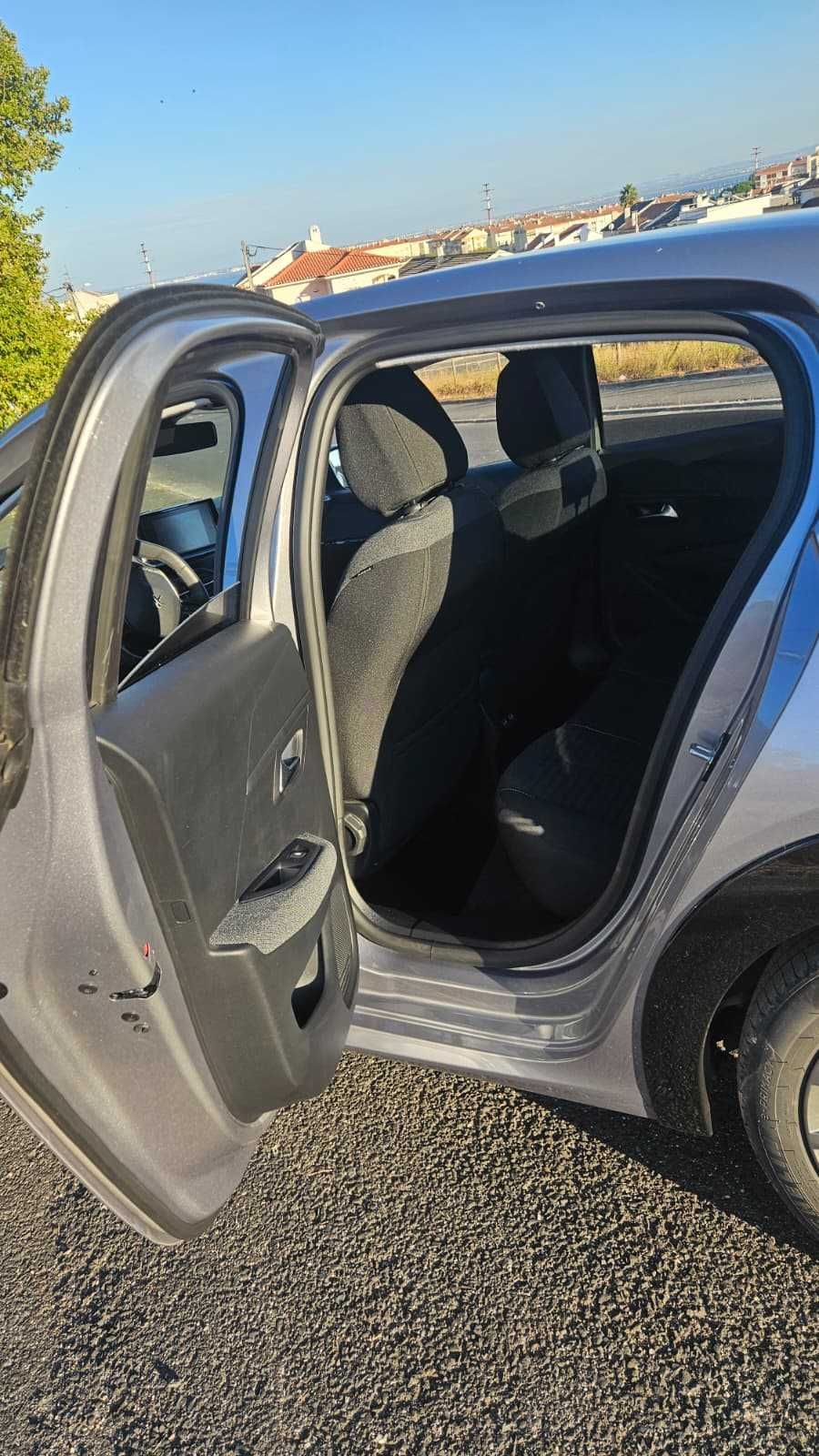 Peugeot e208 de 2023