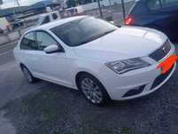 SEAT Toledo 1.6 Diesel, 115 CV, com 138250 km de 10/2015.