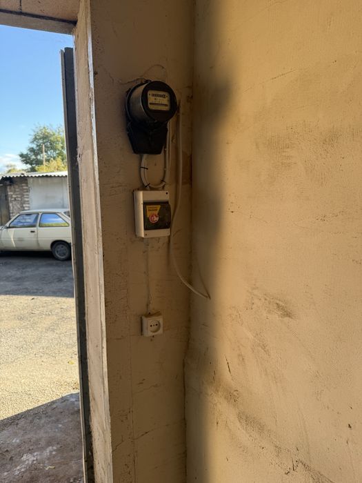 Продам капитальный гараж, кооператив ОГК Центр