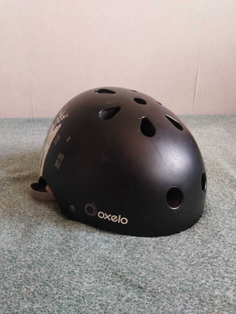 Kask do jazdy na rowerze, deskorolce, rolkach