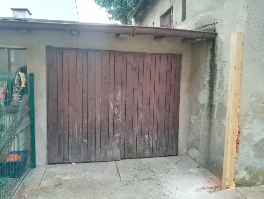 Brama  garażowa dwuskrzydłowa