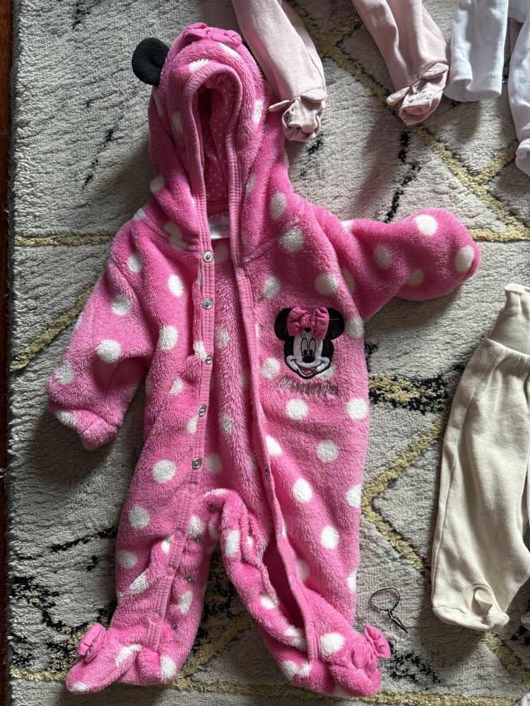 Ubranka dla dziewczynki 56