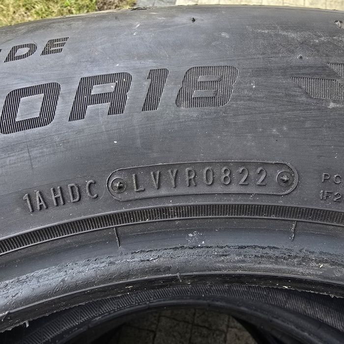 Opony Falken Azenis FK 520 235/60/18 107 W Extraload