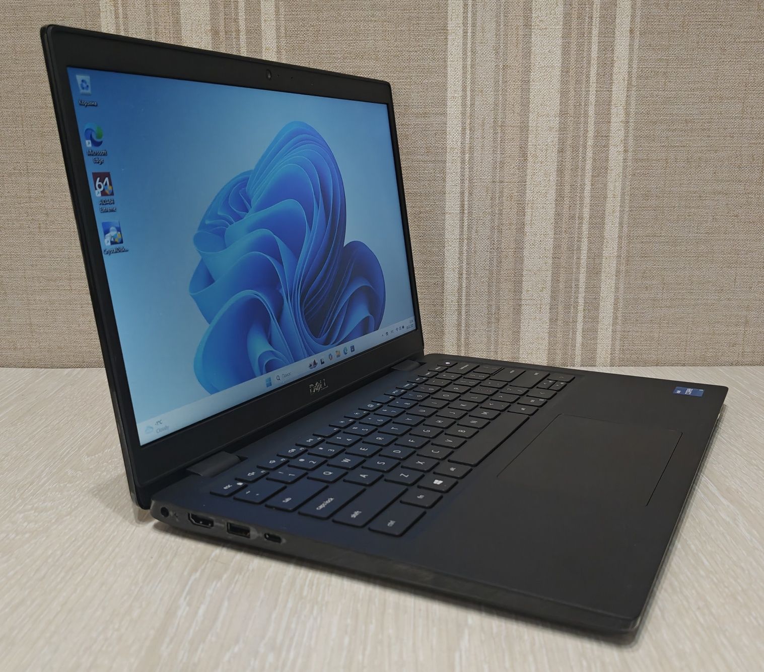 Нетбук Dell 3420 14", Core i5-1135G7 8Gb DDR4, 500Gb HDD