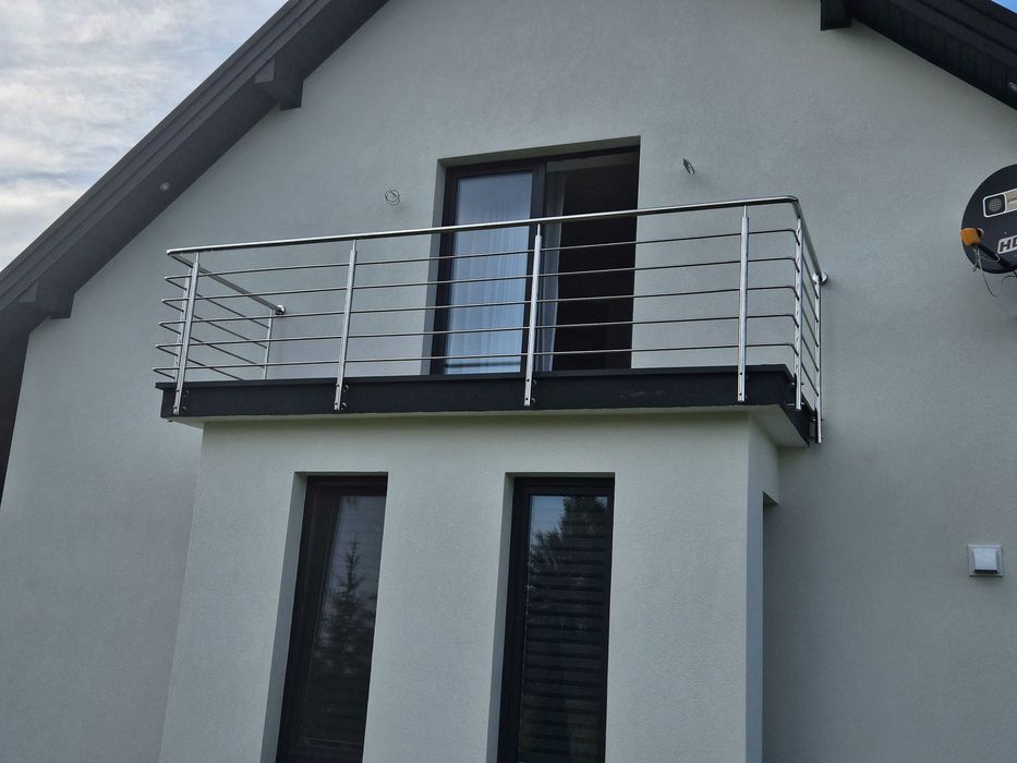 Balustrady szklane, balustrady ze stali nierdzewnej